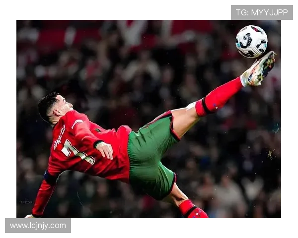 美国本土最具影响力的足球球星实力与成长之路全面解读