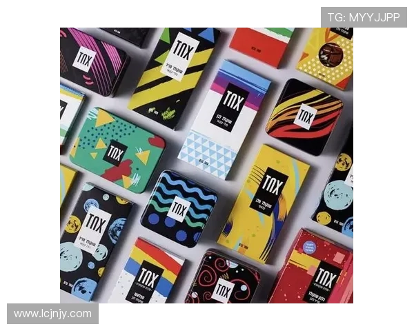 足球球星贴纸包装盒设计灵感:展现球场热血与激情的创意视觉呈现